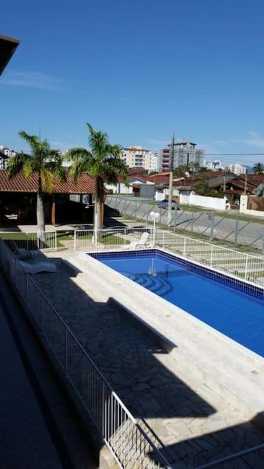 Apto Boramar Martim De Sa, Piscina Wi-Fi Churrasqueira 400 Mts Da Praia Lejlighed Caraguatatuba Eksteriør billede